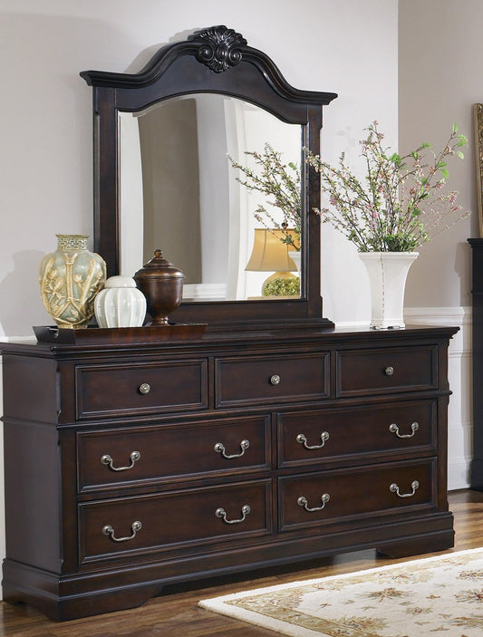 Cambridge Seven-Drawer Dresser